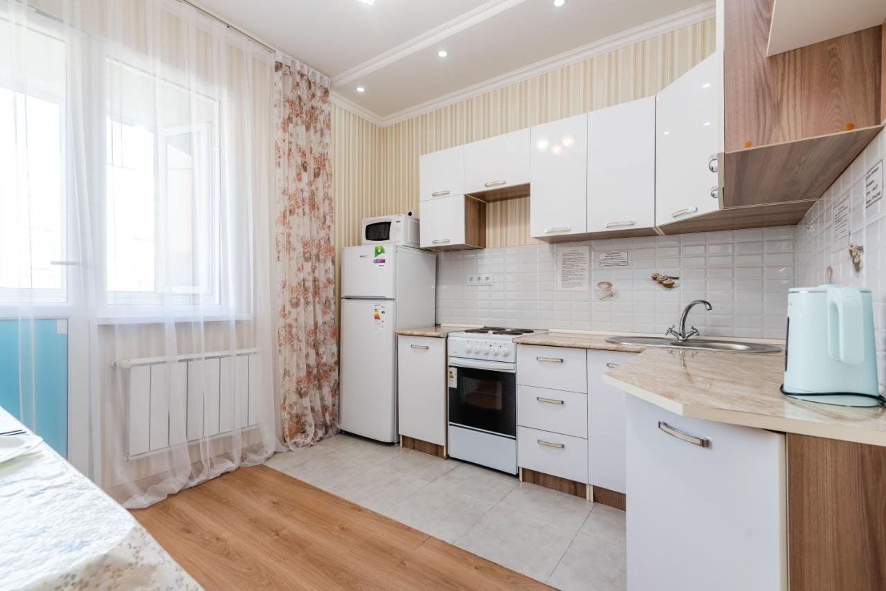 Akvarel Apartment near ADK Almaty Eksteriør billede