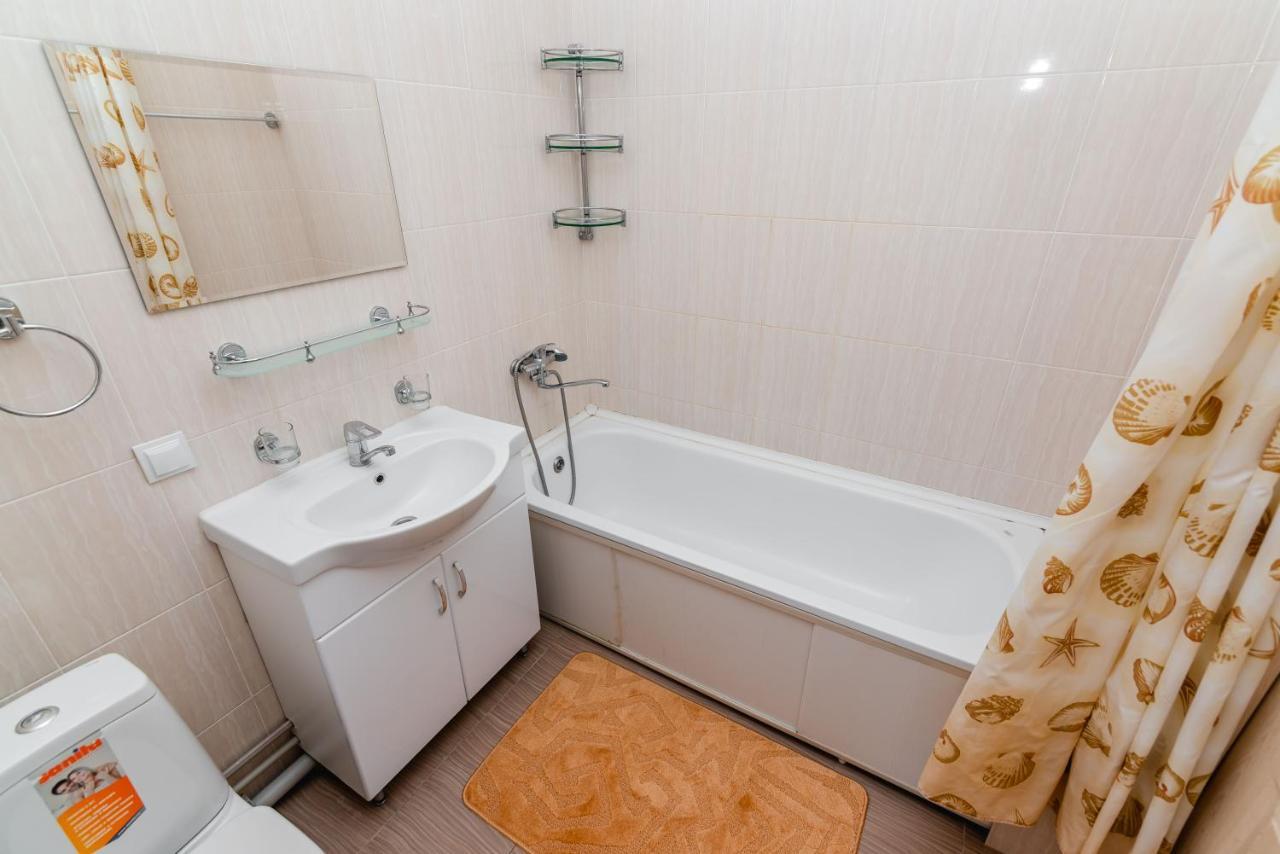 Akvarel Apartment near ADK Almaty Eksteriør billede