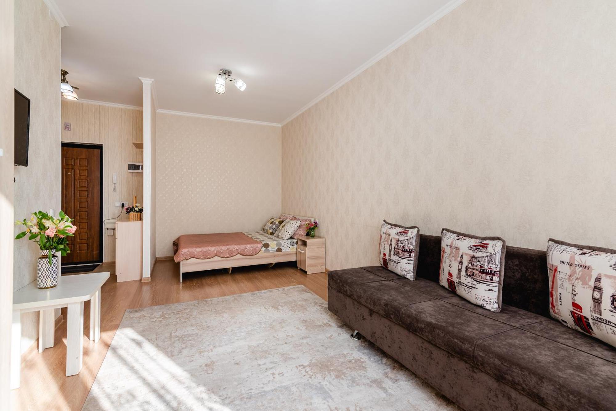 Akvarel Apartment near ADK Almaty Eksteriør billede